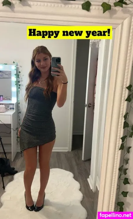 Carmela OnlyFans Thumbnail #0r6uI7UMjX