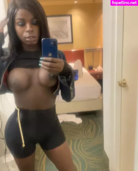 Carmen Brown OnlyFans Thumbnail #WbET6625Uj