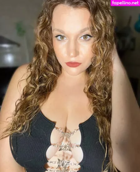 Carmen Curvy OnlyFans Thumbnail #MEEhJH62A5