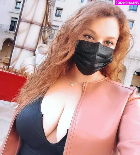 Carmen Curvy OnlyFans Thumbnail #O5nz1m3ll8
