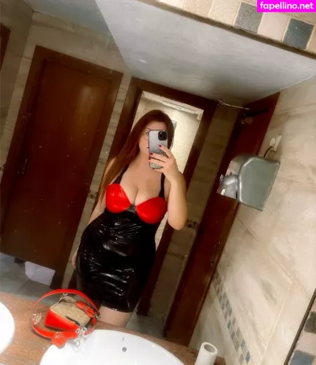 Carmen Curvy OnlyFans Thumbnail #R5UBCWsokY
