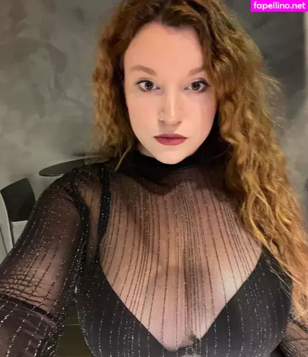 Carmen Curvy OnlyFans Thumbnail #ctraHvIKgA