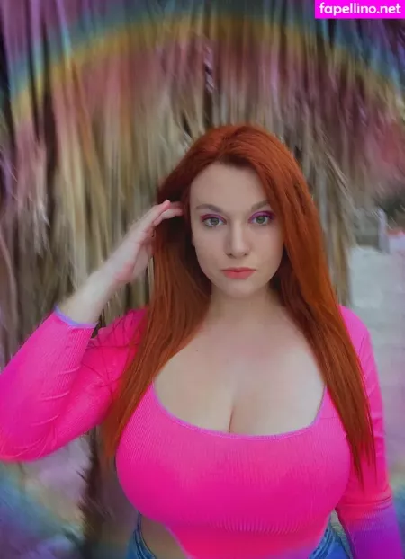 Carmen Curvy OnlyFans Thumbnail #razqMQm2GG