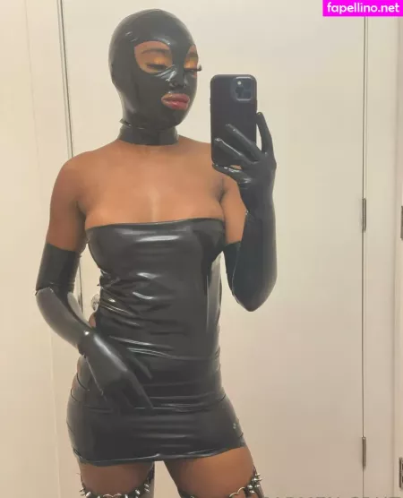 Carmencruz OnlyFans Thumbnail #0CmFeSOkzS