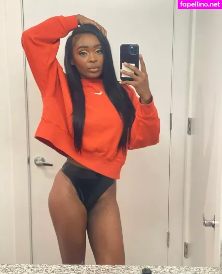 Carmencruz OnlyFans Thumbnail #WzoHawrgqt