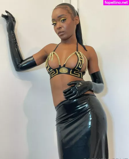 Carmencruz OnlyFans Thumbnail #h6Zm792Yxw