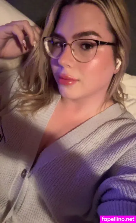 Carmenmahole OnlyFans Thumbnail #0cOvXpsGNl