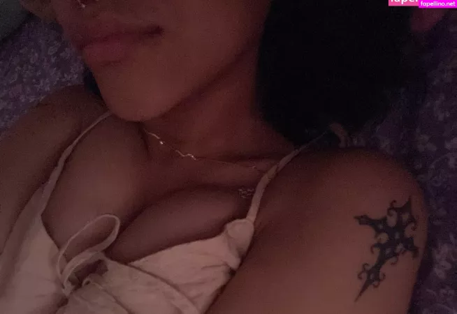 Carmennl0ve OnlyFans Thumbnail #0miZJJ2r30