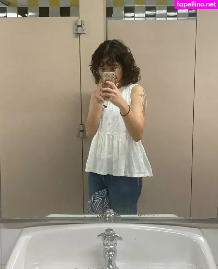 Carmennl0ve OnlyFans Thumbnail #IBTBdfI9bf