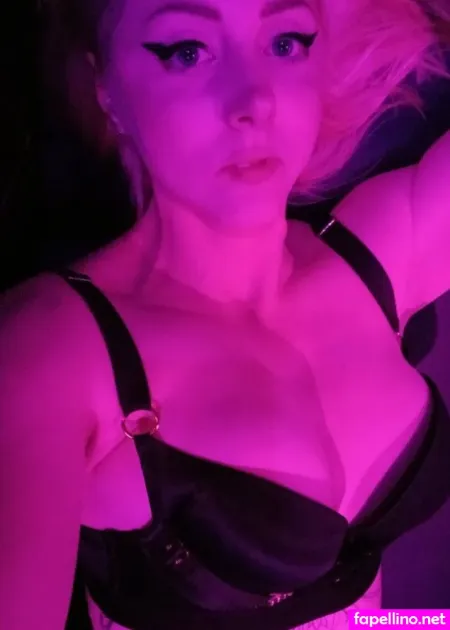 Carmenxxvii OnlyFans Thumbnail #5iWfHNLmfM