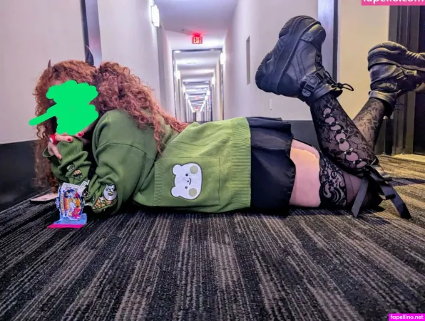 Carmilla Roux OnlyFans Thumbnail #6uWoaDMoaI