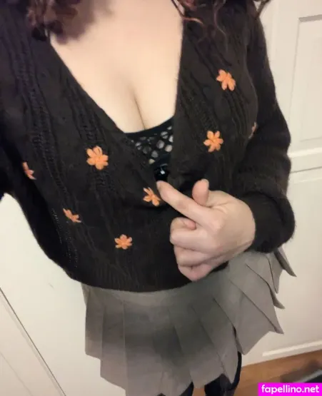 Carmilla Roux OnlyFans Thumbnail #ltDKhpO9BN