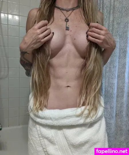 Carmilla OnlyFans Thumbnail #tDNxjLwlt2