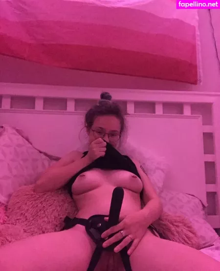 Carnalcove OnlyFans Thumbnail #rl2O0eWRUI