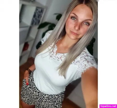 Caro 703 OnlyFans Thumbnail #Gbc2T1V3zv