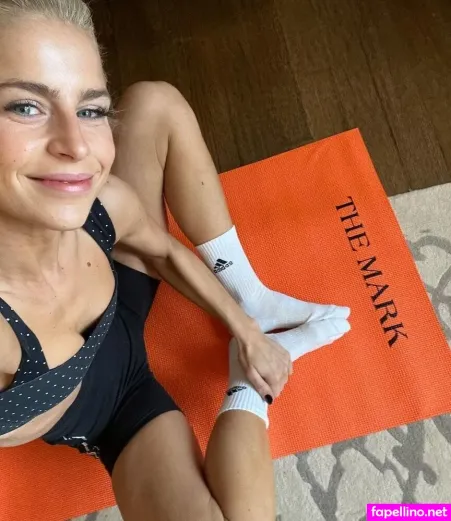 Caro Daur OnlyFans Thumbnail #8vPsrbGyh3