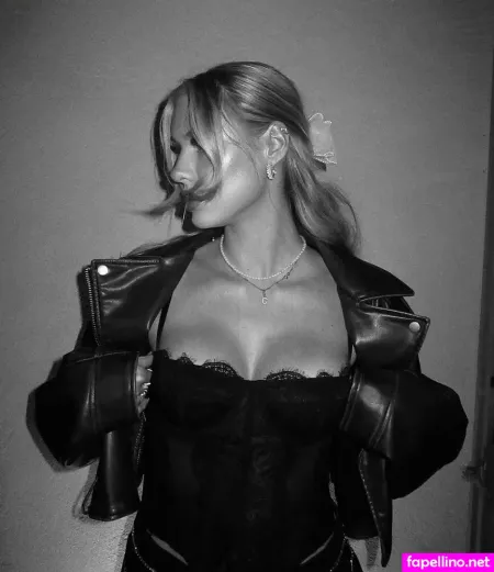 Caro Konrad OnlyFans Thumbnail #DOi3KUvEUt