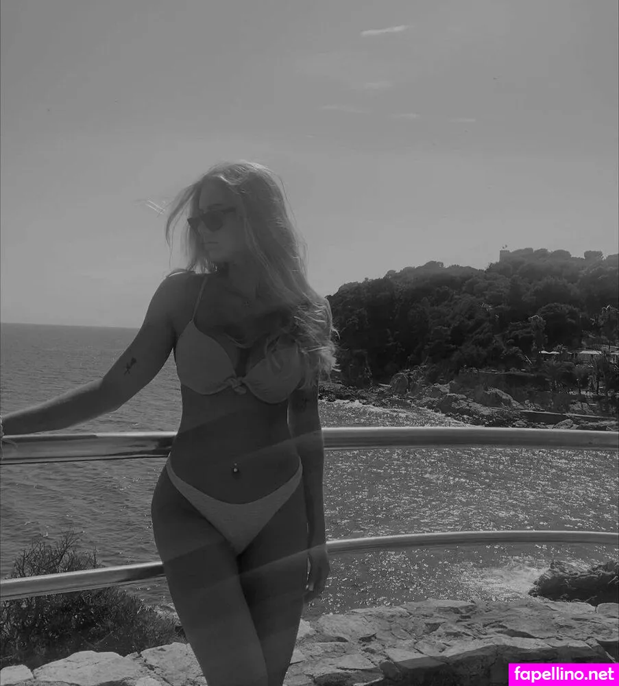 caro_knrd Nude Leaked OnlyFans Photo #bWtHhSdRYF