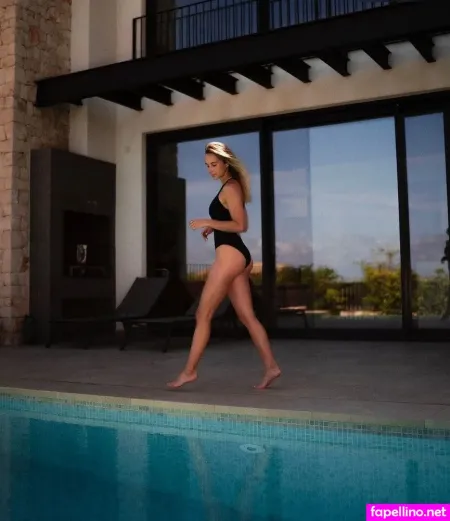 Caro Mareike OnlyFans Thumbnail #Pb6YVhQPdp