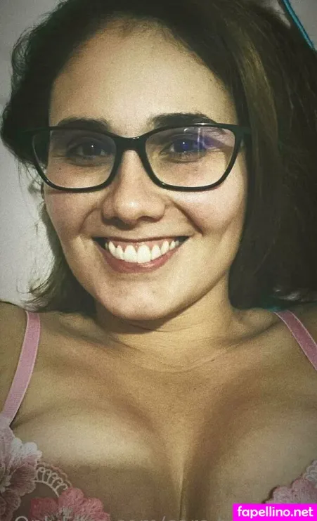 Caro Trueba28 OnlyFans Thumbnail #XbE1ncPixt