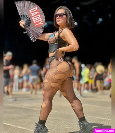 Caro Veigas OnlyFans Thumbnail #wDA34mgb8r