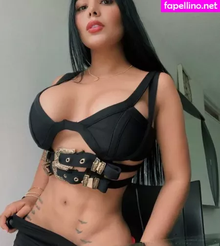 Caro Velez Betancourth OnlyFans Thumbnail #BFcGquUdaD