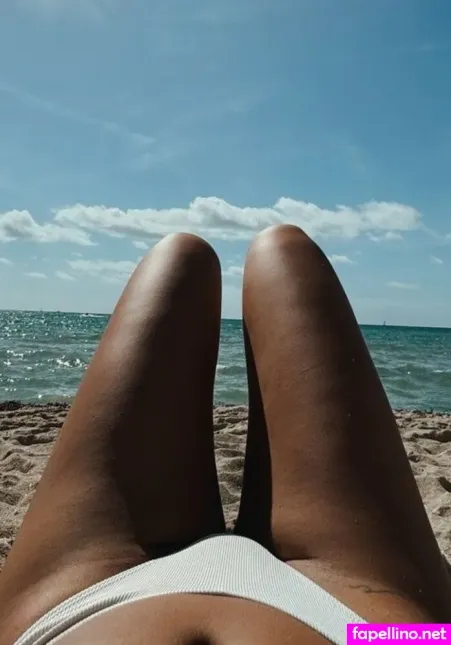 Caro Winter OnlyFans Thumbnail #I4pTStW42P