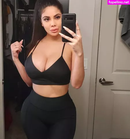 Caro Xoxo OnlyFans Thumbnail #ft9pUBWr5v