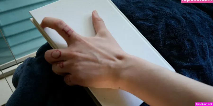 Carobvlyn OnlyFans Thumbnail #BKhs0o2KE7