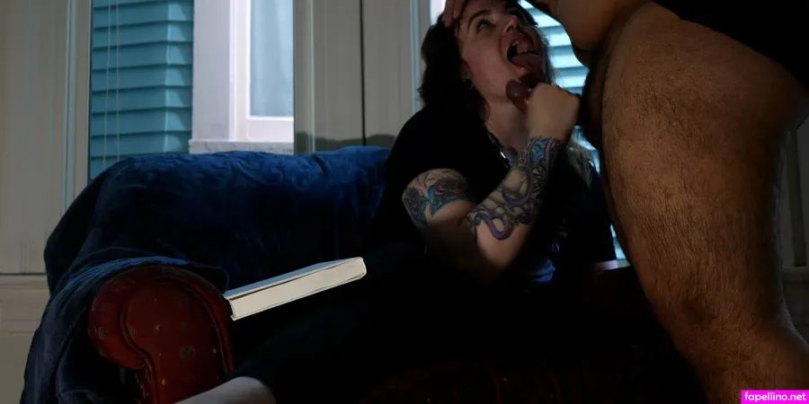 Carobvlyn OnlyFans Thumbnail #r5PGUjgUdb