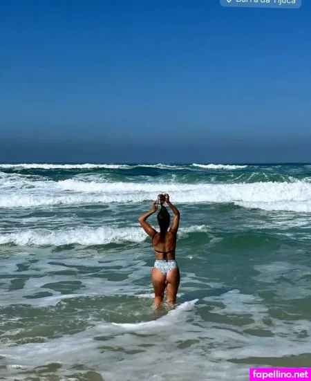Carol Barcellos OnlyFans Thumbnail #NweyLZ4dat