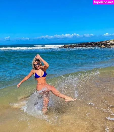 Carol Bresolin OnlyFans Thumbnail #MsFpi2AodZ