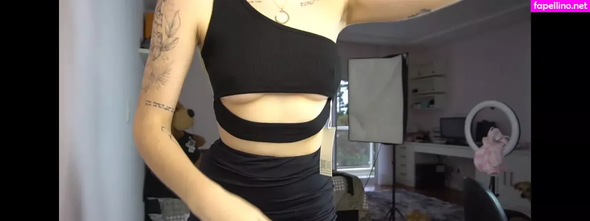 Carol Camargo OnlyFans Thumbnail #BzBb4OORW4