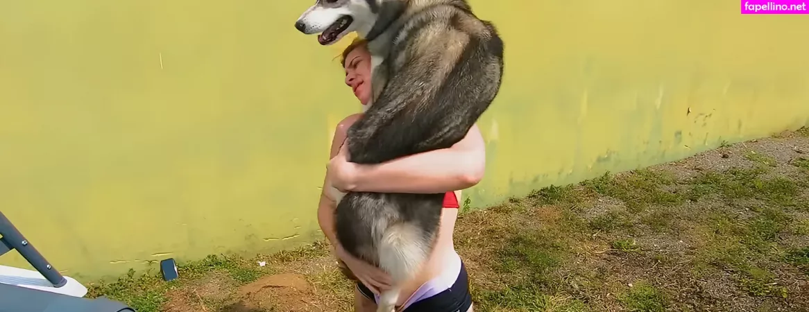 Carol Camargo OnlyFans Thumbnail #YXqERrb2oj