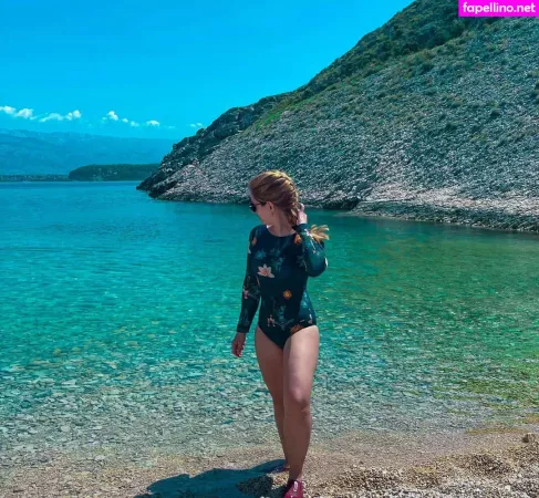 Carol Capel OnlyFans Thumbnail #cHNlYxCNKv