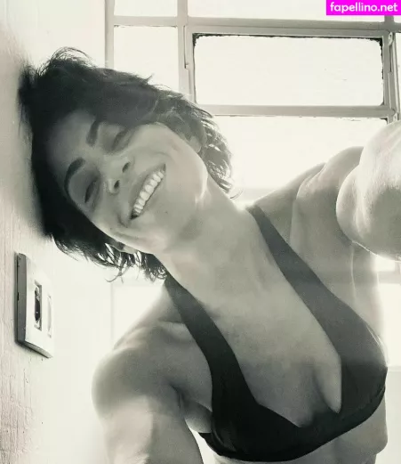 Carol Castro OnlyFans Thumbnail #431zt7Kx3o