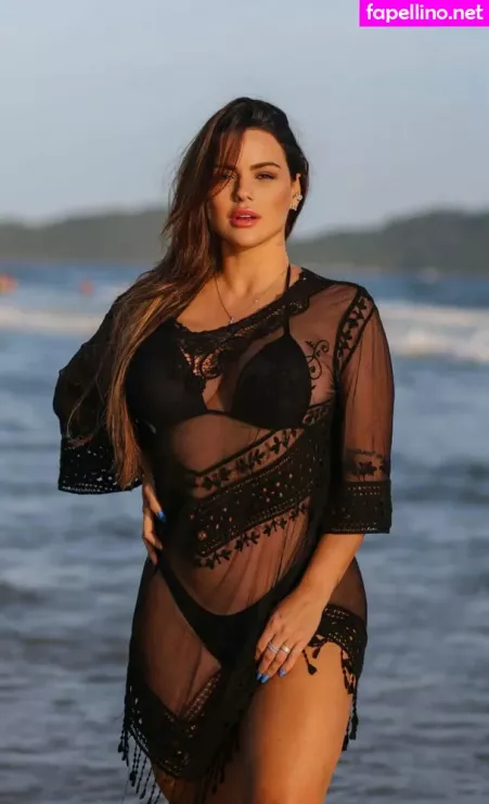 Carol Dias OnlyFans Thumbnail #5f6TTEgovg