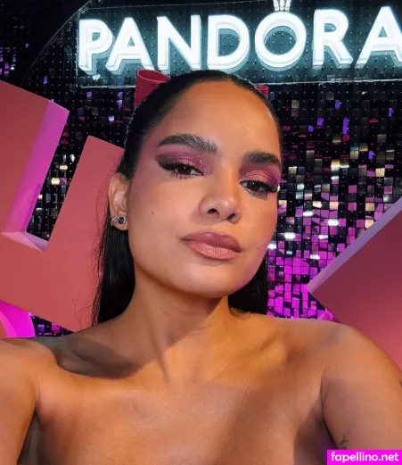 Carol Macedo OnlyFans Thumbnail #pxwnxHDo94