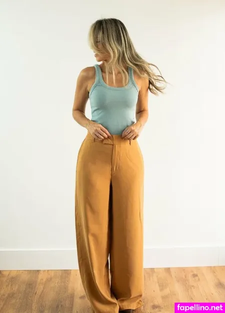 Carol Moraes OnlyFans Thumbnail #yTsIIFkQLc