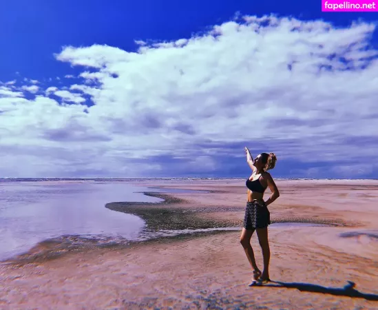 Carol Moreira OnlyFans Thumbnail #QnacdKtcUl