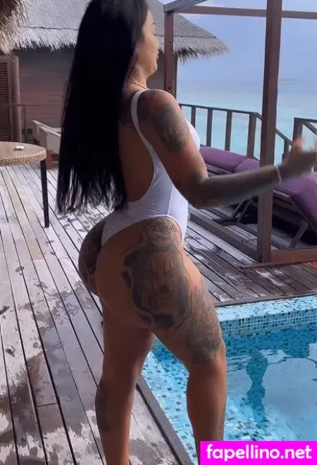 Carol Mourah OnlyFans Thumbnail #EEzdDS6nDS