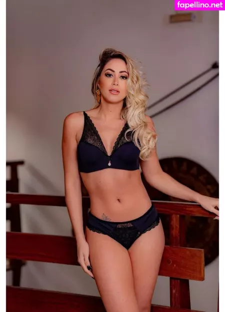Carol Narizinho OnlyFans Thumbnail #Mjmp1BIMWg