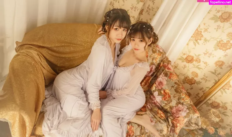 Carol X Iris OnlyFans Thumbnail #3cr9904GSX