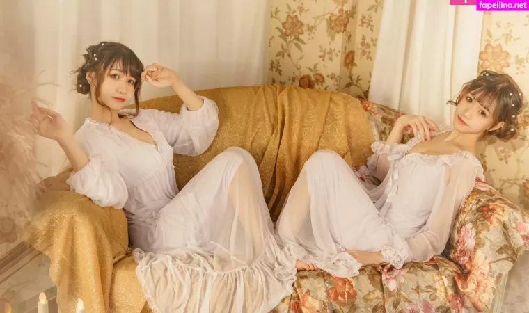 Carol X Iris OnlyFans Thumbnail #wrBUfMldK7