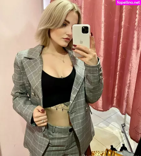 Carol Xxx OnlyFans Thumbnail #Wav3f19JMx