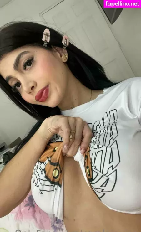 Carolainvina OnlyFans Thumbnail #yX5svnBXPA