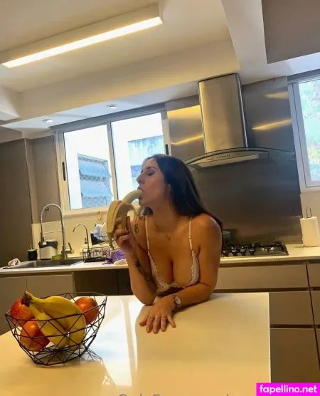 Carolarinaldi OnlyFans Thumbnail #TaJTDVsSLw