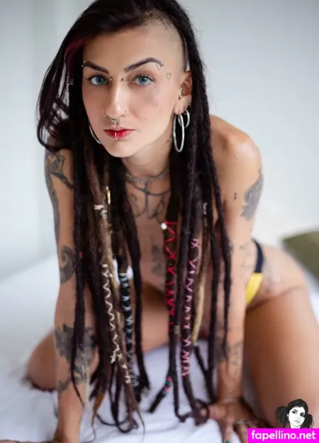 Caroleta Roots OnlyFans Thumbnail #YYAbyK3acB