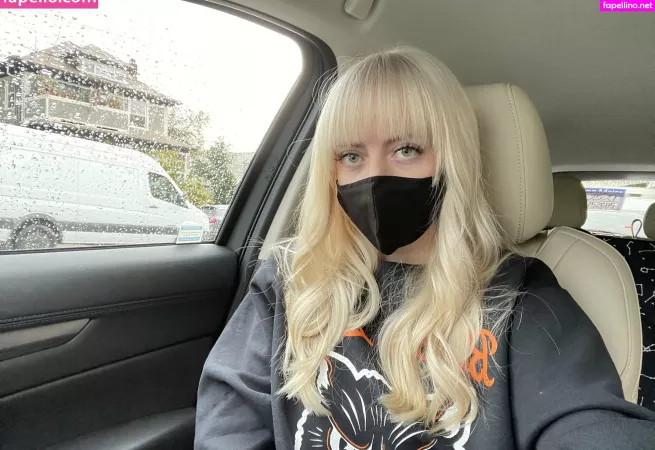 Caroliiiiine OnlyFans Thumbnail #DGYxBjU8hG
