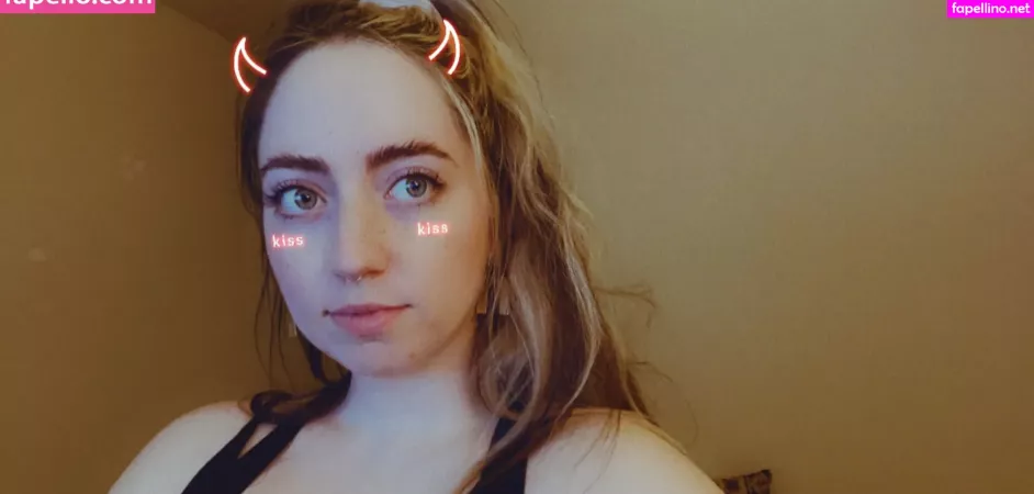 Caroliiiiine OnlyFans Thumbnail #UvHu6W3r8D